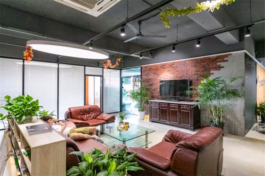 装饰工社（越界-南翔智地）