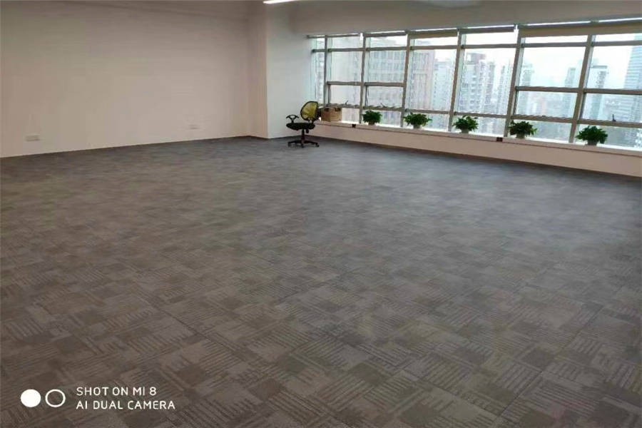 鸿运大厦