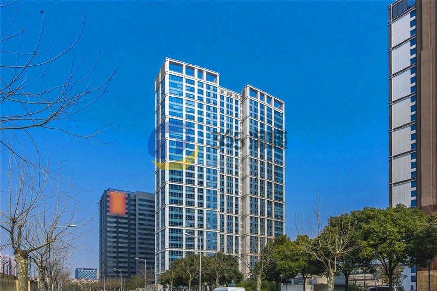 15号线长风公园站国盛中心精装111平至1084平2.6元一平起