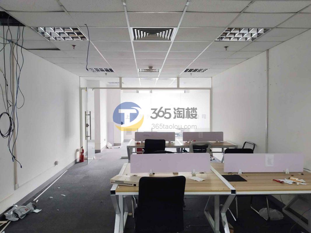 新曹杨科技大厦