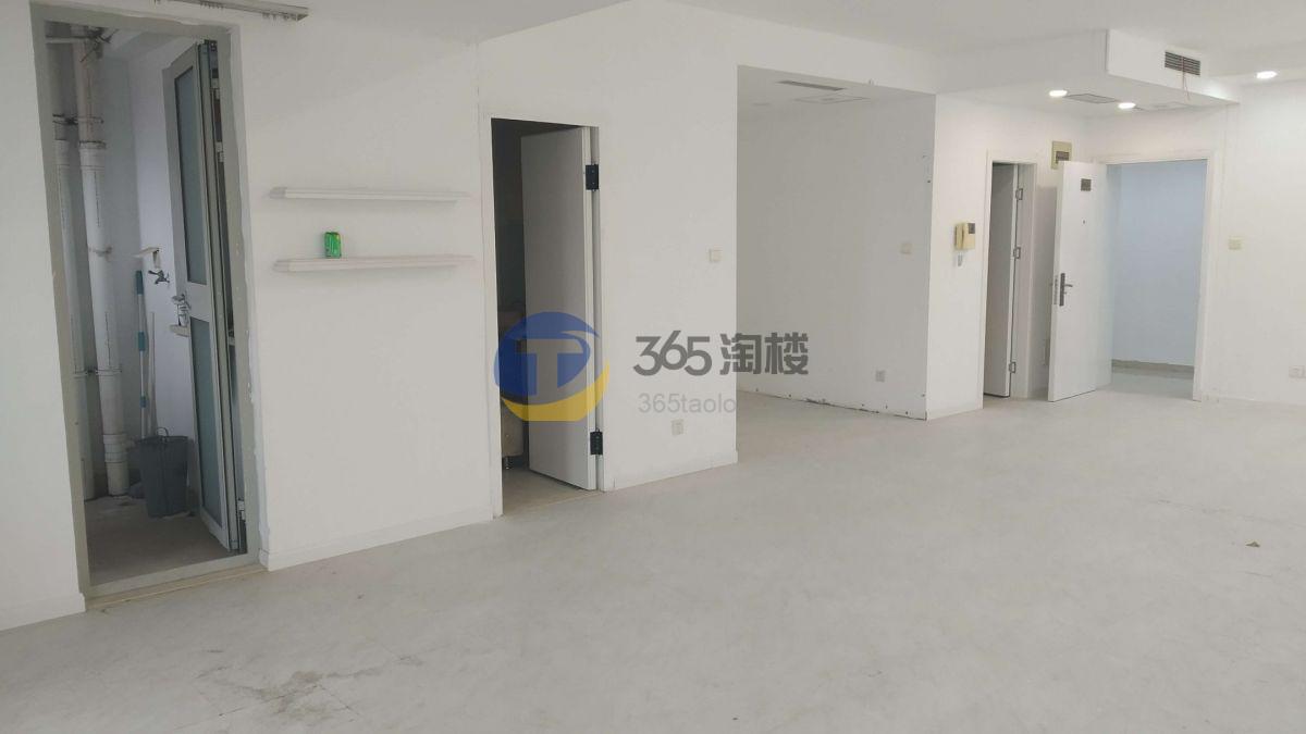 丽都新贵