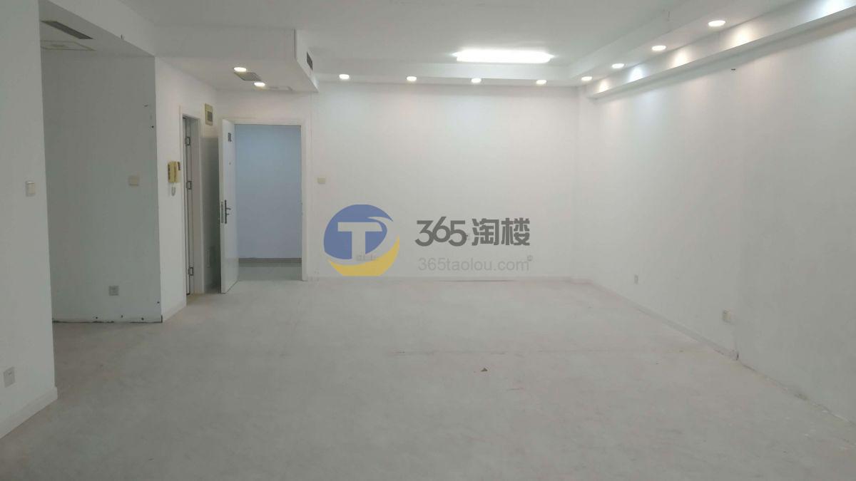 丽都新贵