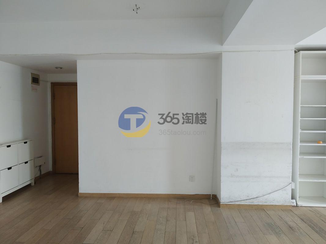 丽都新贵