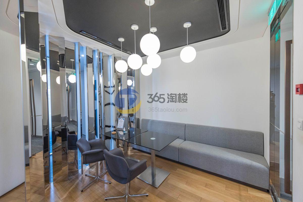 JustOffice商务中心（长宁来福士广场）