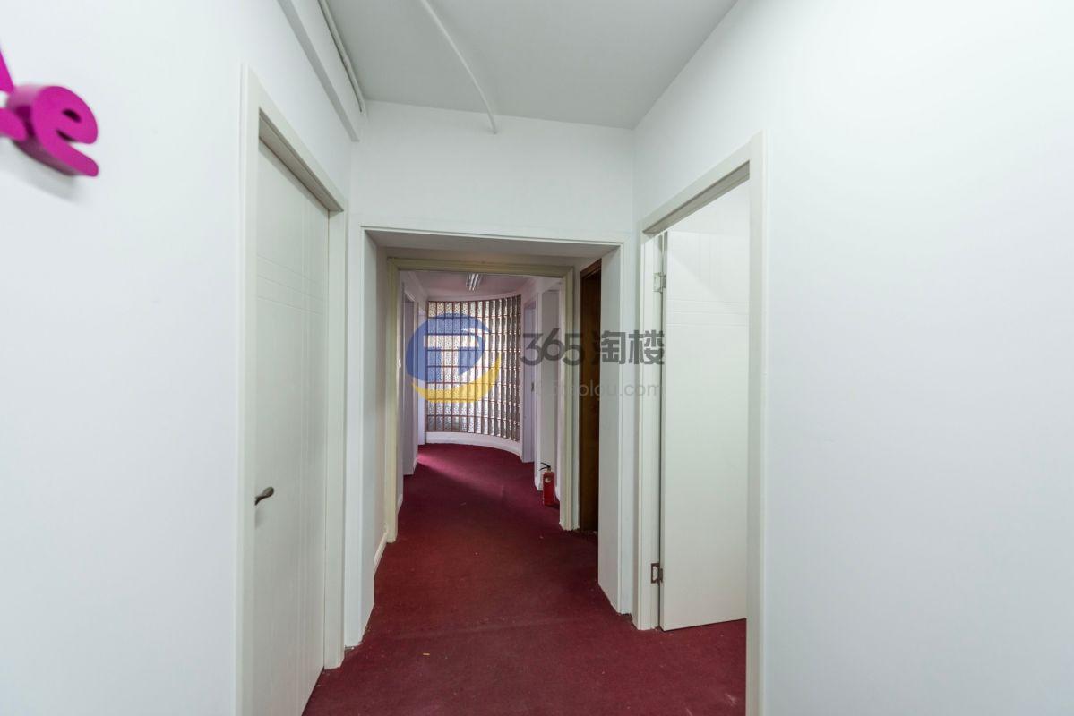 MOHO SPACE（天山商厦）