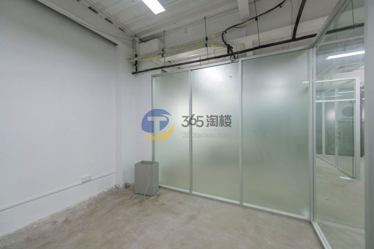 歆翱申窑艺术中心