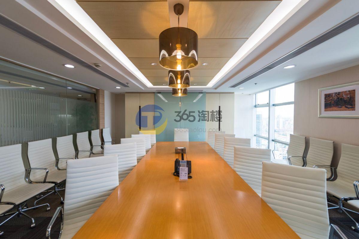 阿波罗商务中心(新虹桥中心大厦)