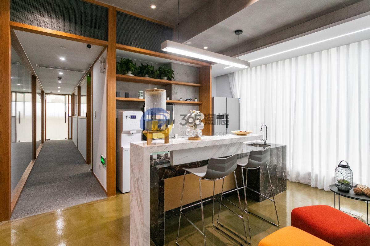 108 coworking（愚园108大厦）