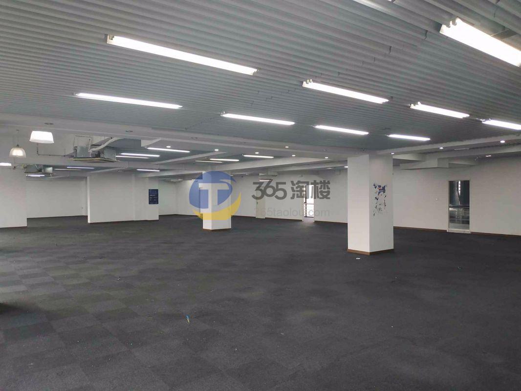 青松城大酒店商务楼
