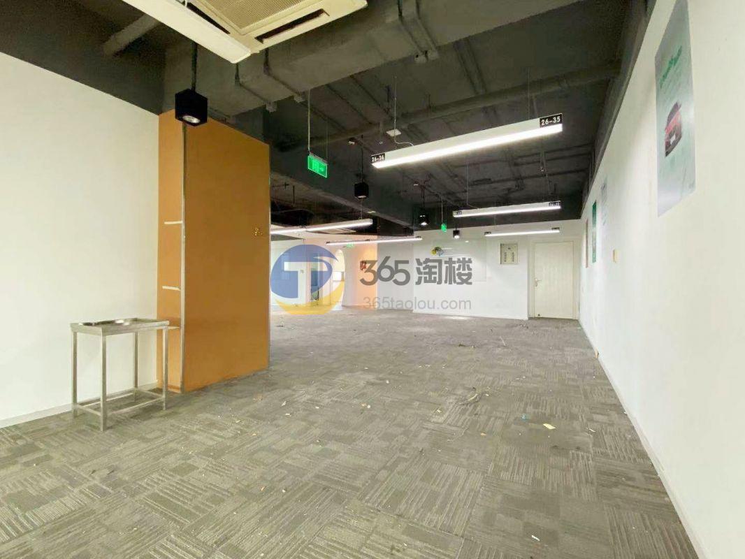 申通信息广场