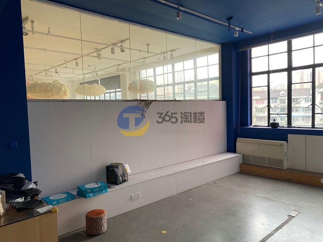越界钦州Base