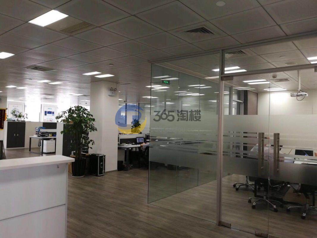新漕河泾国际商务中心