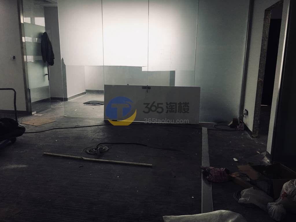 新漕河泾国际商务中心