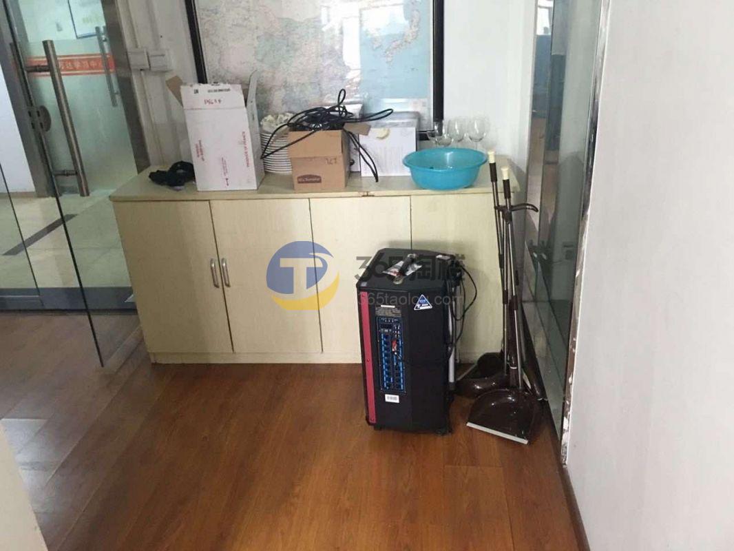 江桥万达广场