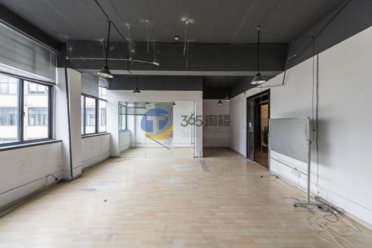 德必运动LOFT一期（创意基地）