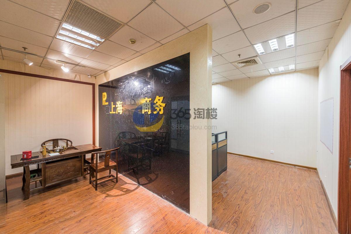 歆翱商务大厦