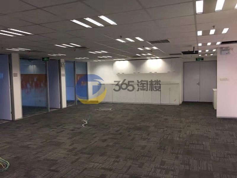 港陆广场