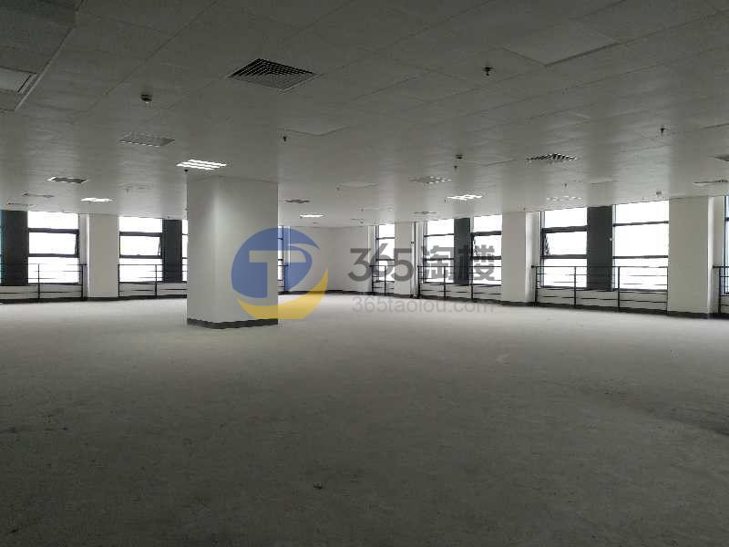 港陆广场