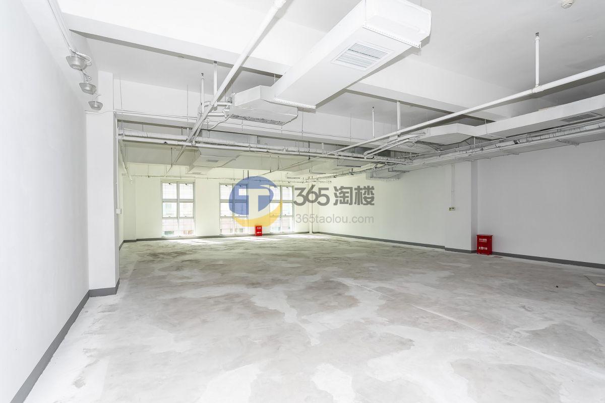 莱茵·虹景中心