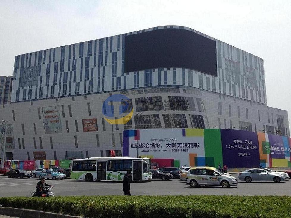近铁城市广场183平，带办公家具，业主直接出租