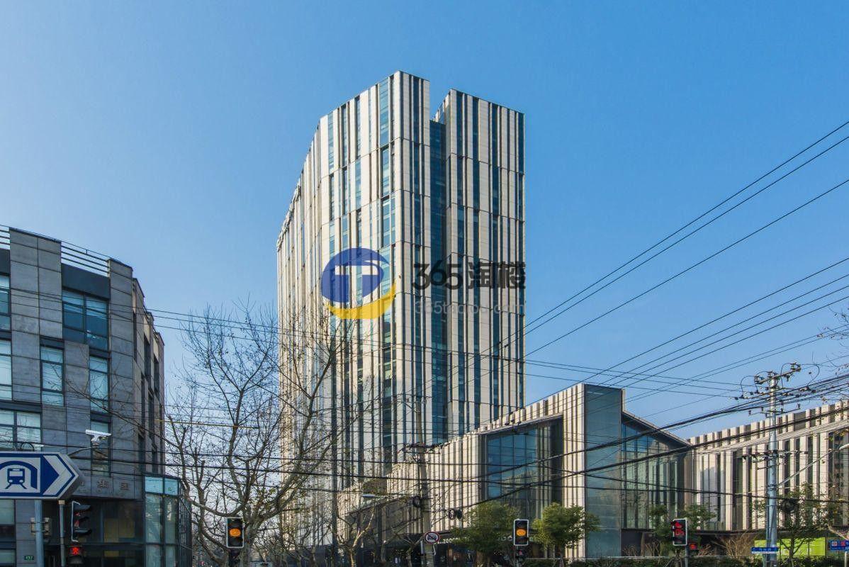 SOHO复兴广场写字办公室，写字楼出租租金怎么样？