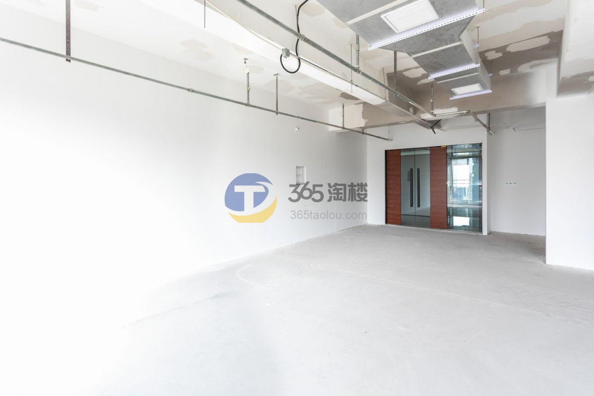 莱茵·虹桥中心