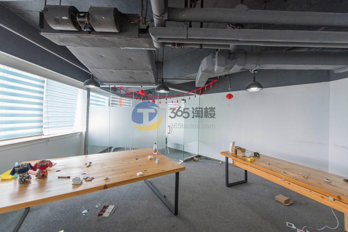 上海信息技术大厦