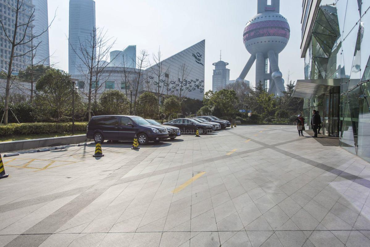 中国金融信息中心周边环境