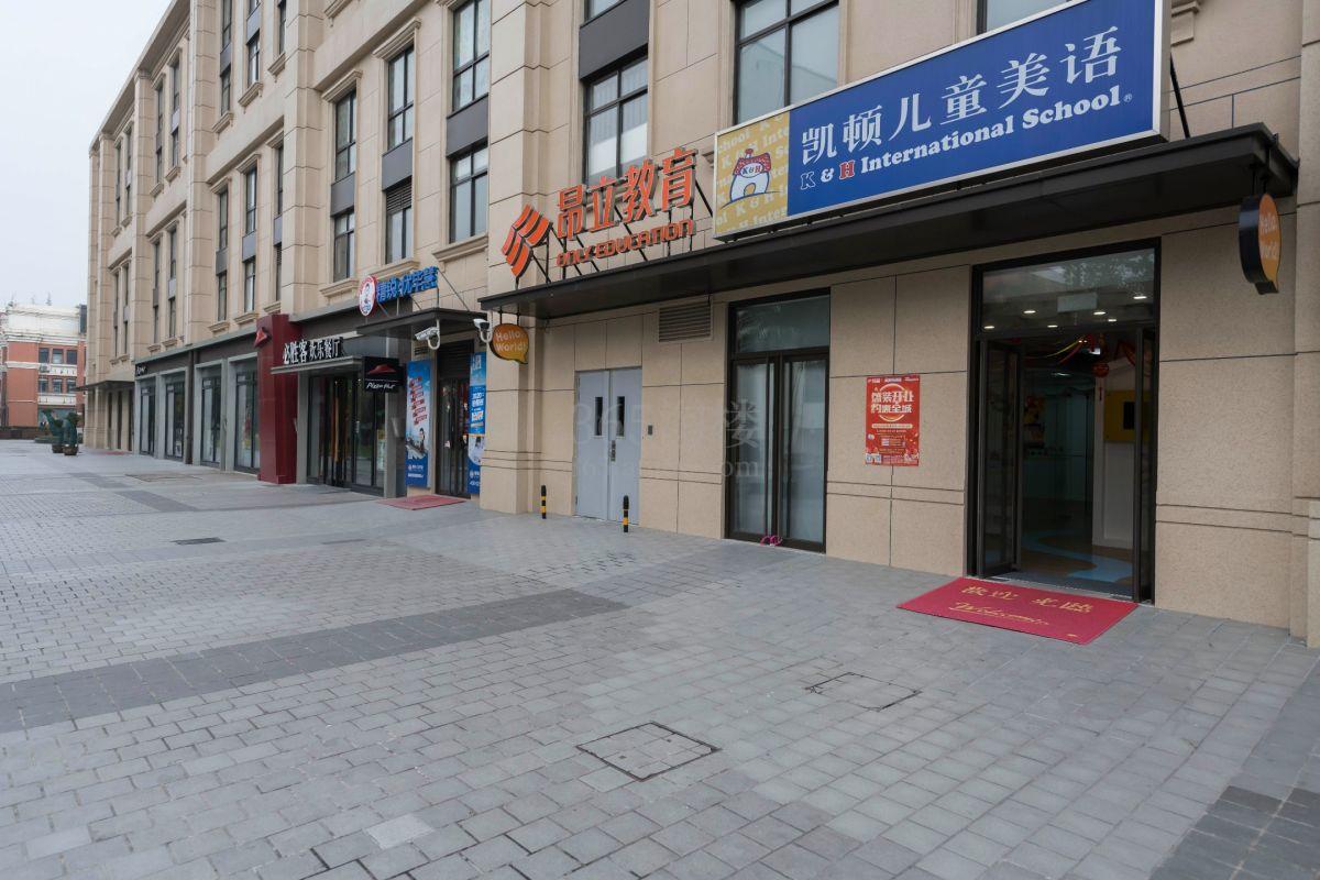 金桥151周边环境