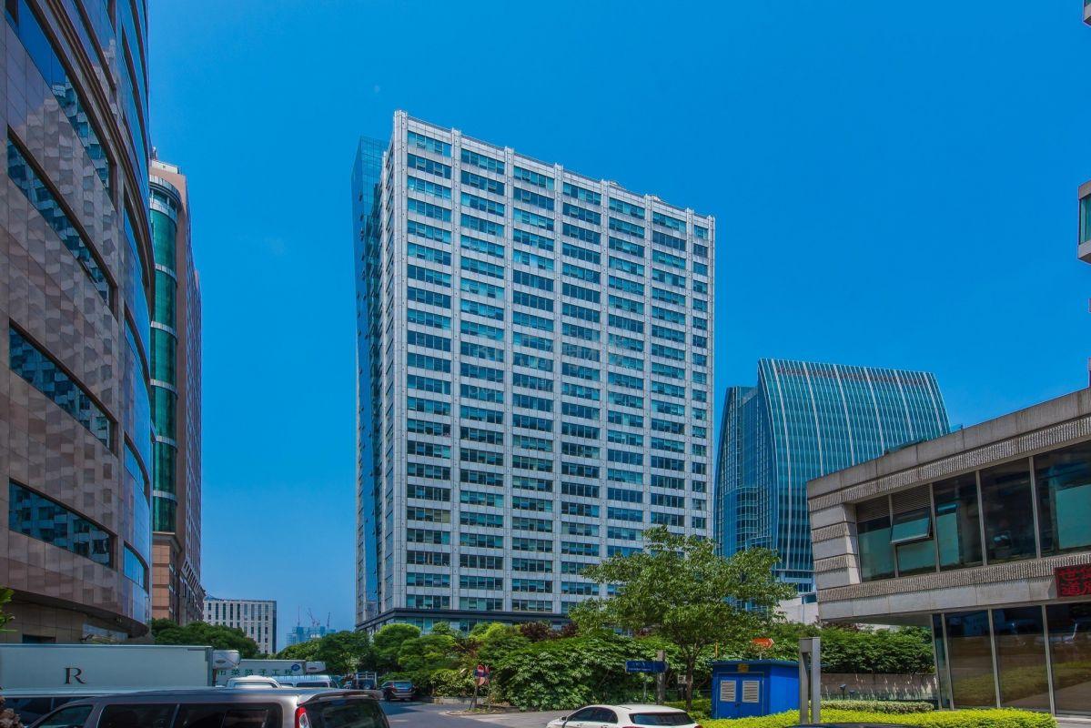 上海信息大厦外立面