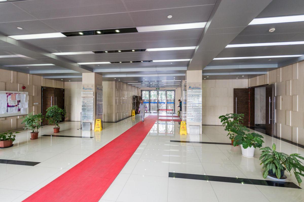 上海工程大学科创楼大堂