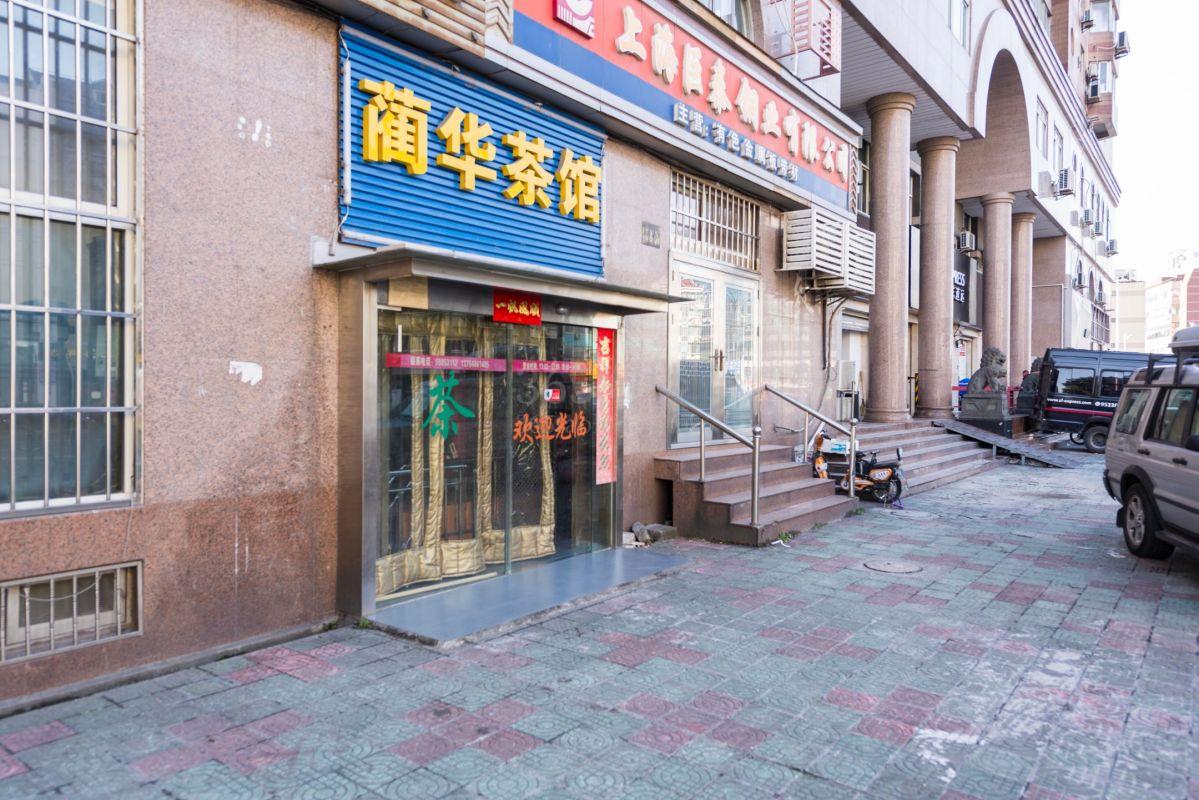 众和金融大厦大门