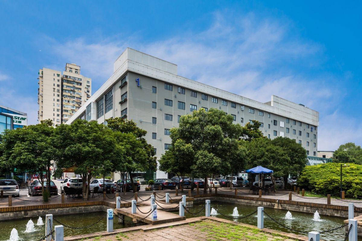 长阳谷创意园外立面