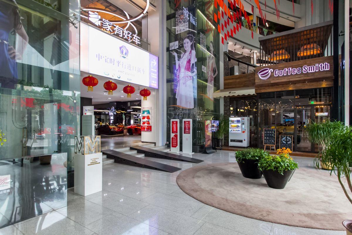 M8车尚MALL大堂