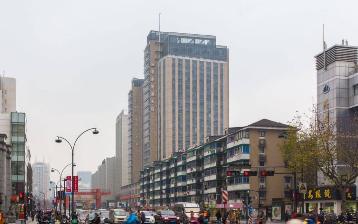 庆春发展大厦
