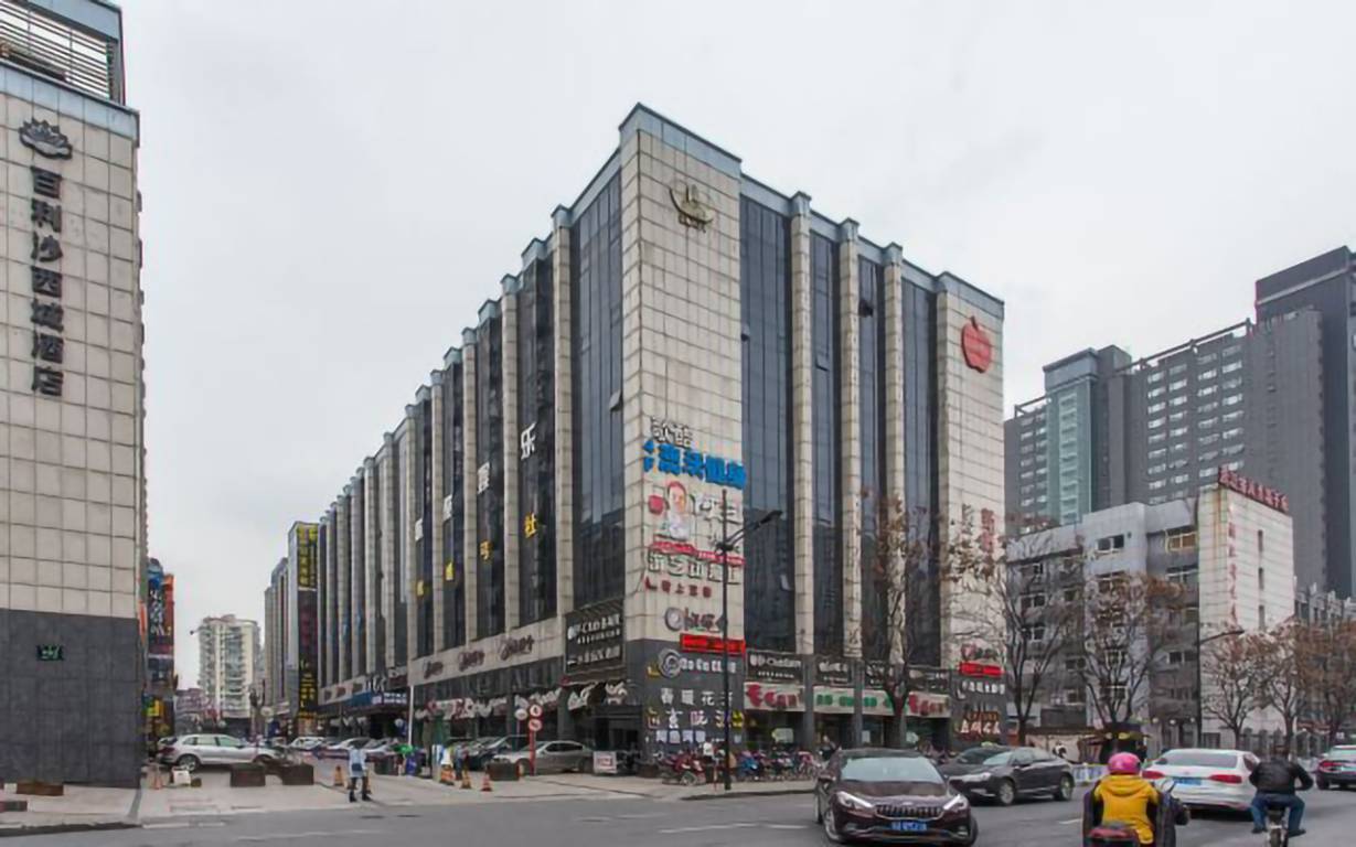 万塘汇大厦外立面