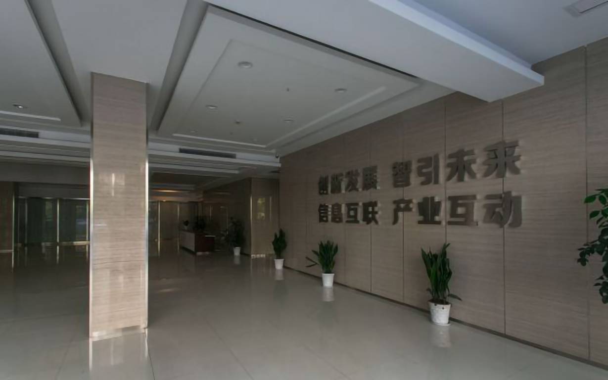 新时代互联广场电梯厅