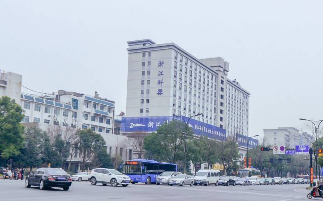 浙江科贸大楼外立面