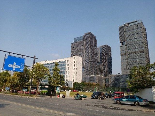 海德新港中心