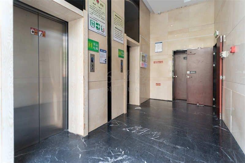 佰富时代中心广场