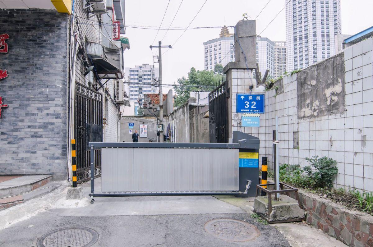 银都大厦周边环境