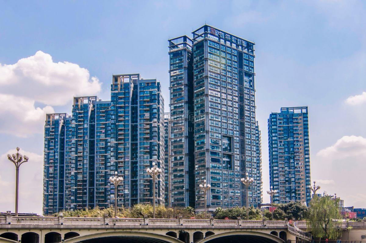 中海广场外立面