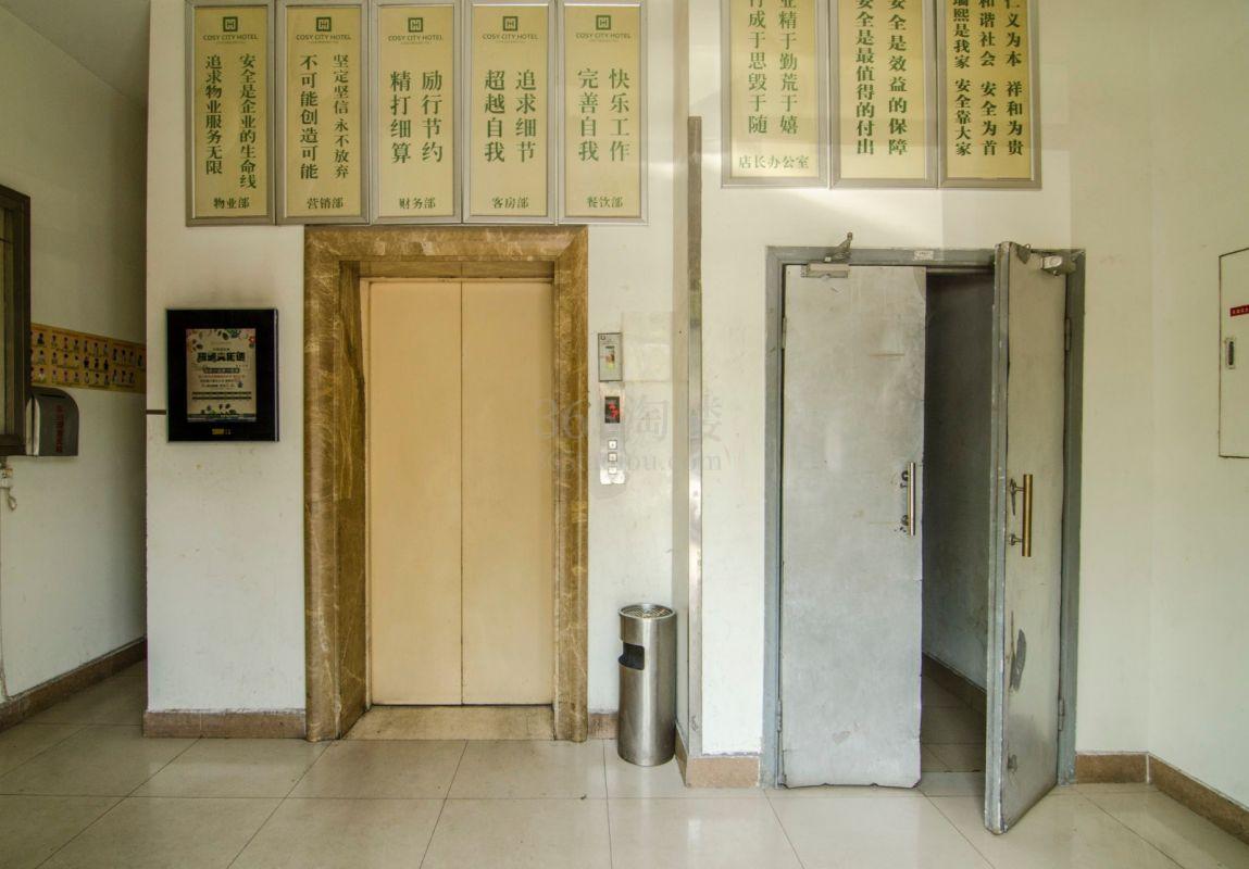 科华天成电梯厅