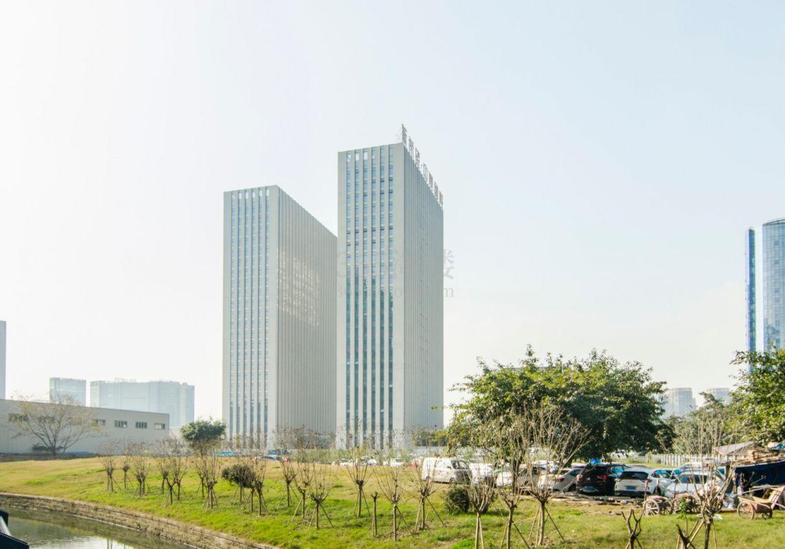 中鼎大厦外立面
