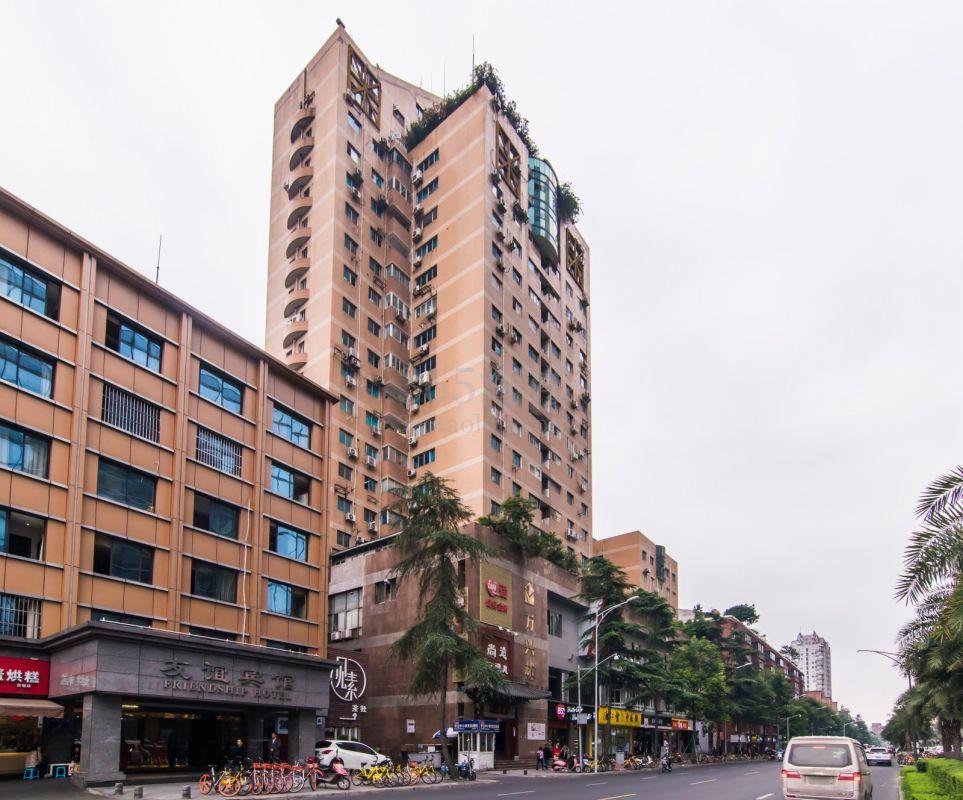 万兴苑大厦外立面