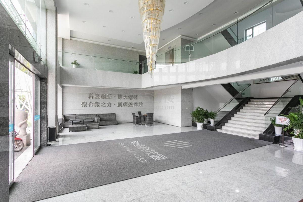 尚造科技园大堂