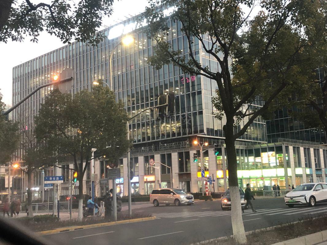 联泰中心外立面