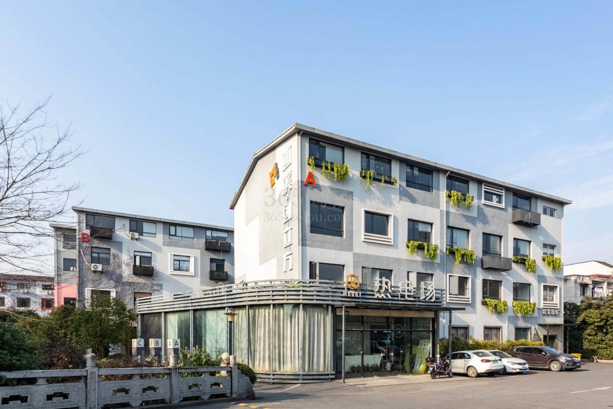 西溪创立方外立面
