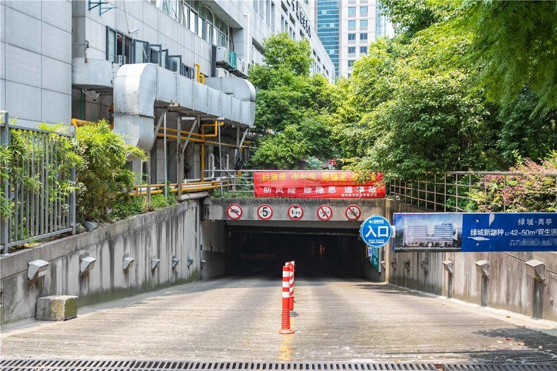 大华·星河商务大厦公共区域