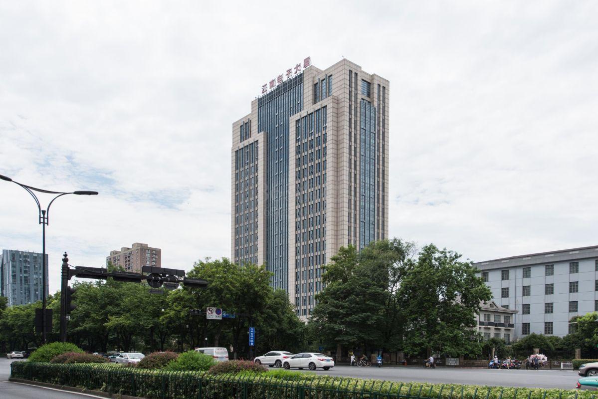 江南电子大厦外立面